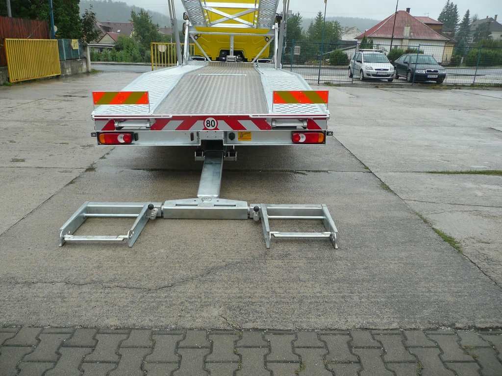 Dvojpodlažný prepravník vozidiel, fotografia 1 z 2, výroba HuStra