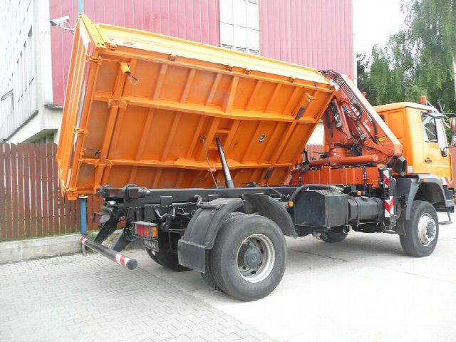 Hydraulický žeriav na trojstrannom sklápači, fotografia 1 z 2, výroba HuStra